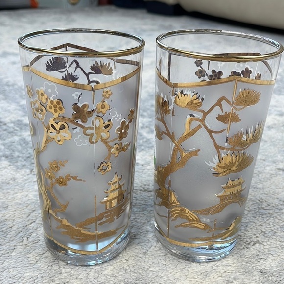 Asian Gold Leaf Frosted High Ball Glasses Pagoda Lotus Tree Cocktail Set of 2 - Picture 1 of 9